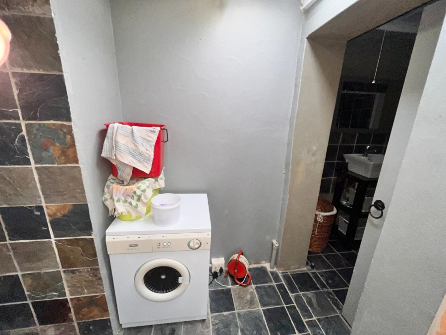 4 Bedroom Property for Sale in Noorsekloof Eastern Cape